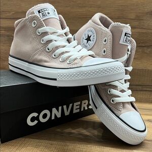 Converse Blush Canvas mid top